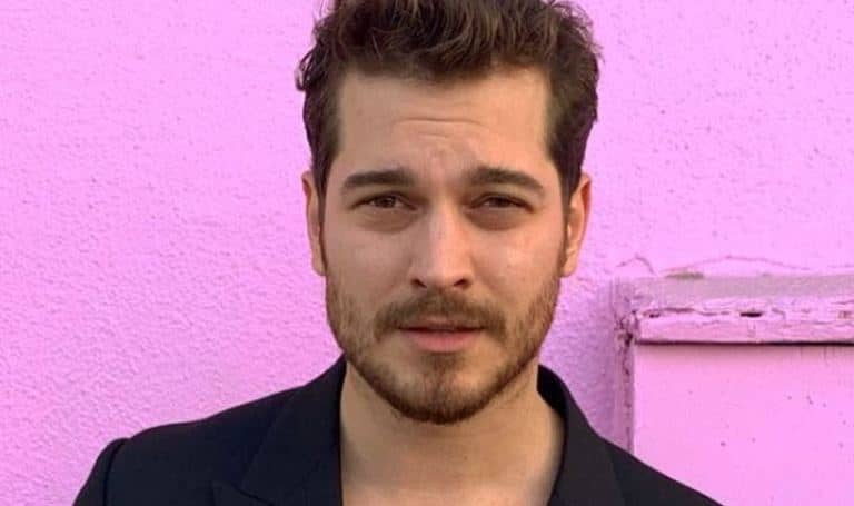 Çağatay Ulusoy fotosu