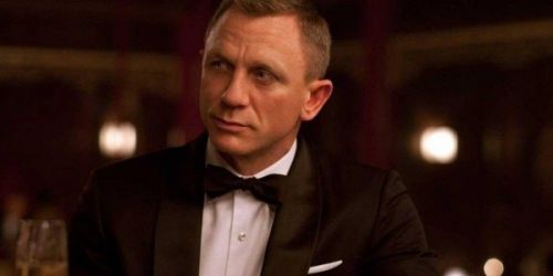 Daniel Craig