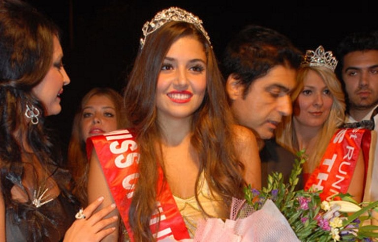 Hande Erçel Miss Cilivaliton of the World