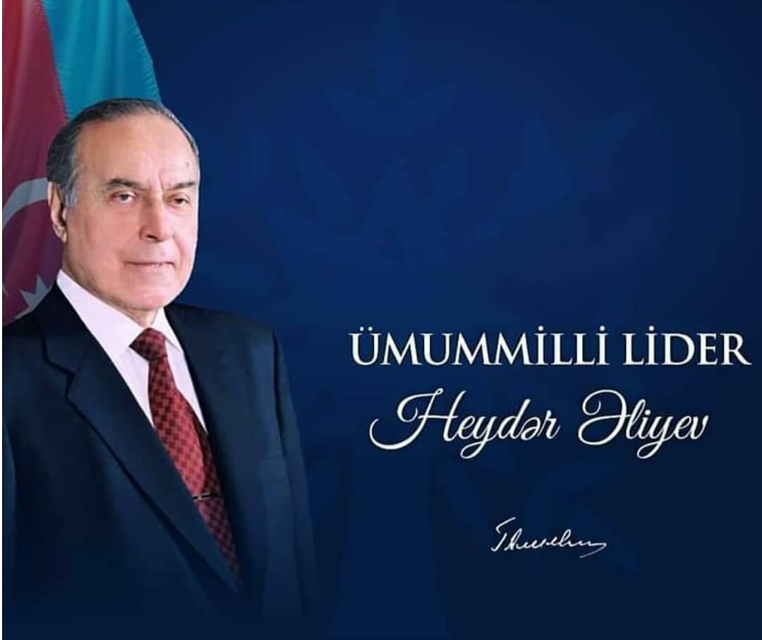 ulu öndərin anım gününə aid şəkillər