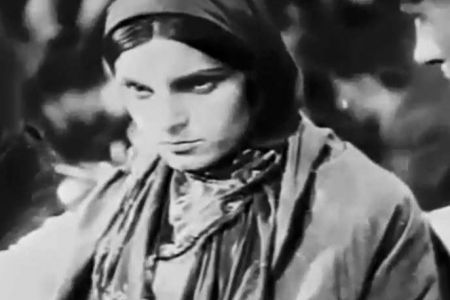 “İsmət” adlı səssiz Azərbaycan filminin bu il 90 yaşı tamam olur