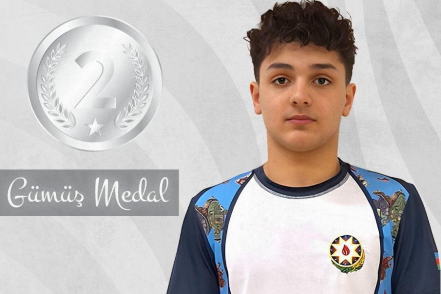 Azərbaycan paraüzgüçüsü Dünya Seriyasında gümüş medal qazanıb